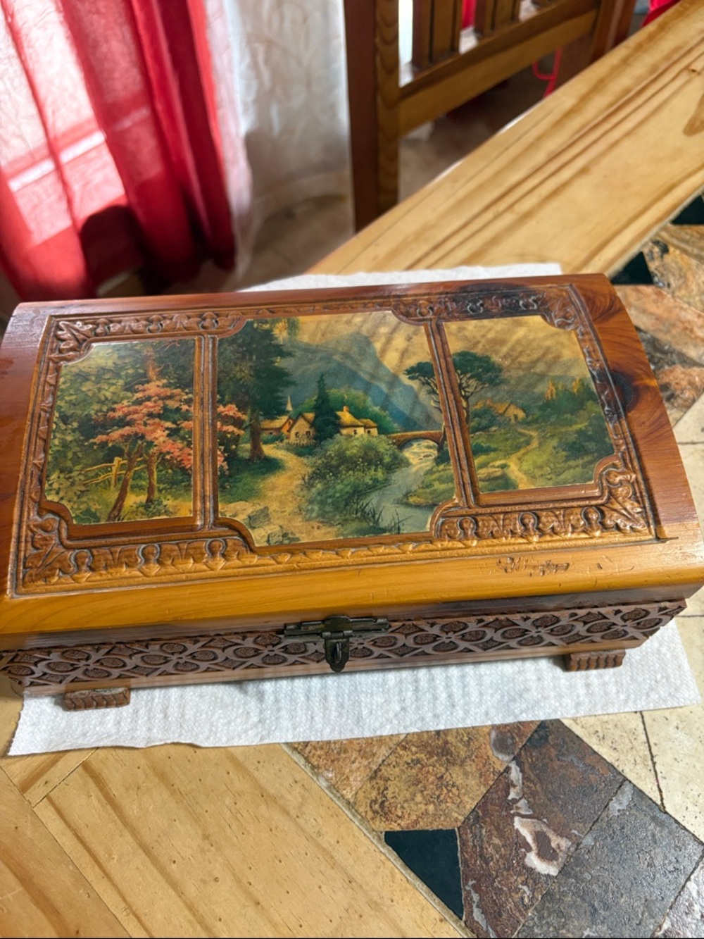 Vintage Hand-Carved Wooden Jewelry Box with Scenic Inlay - Brown & Green